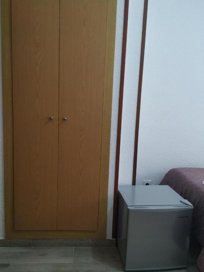 Single Room Bathroom