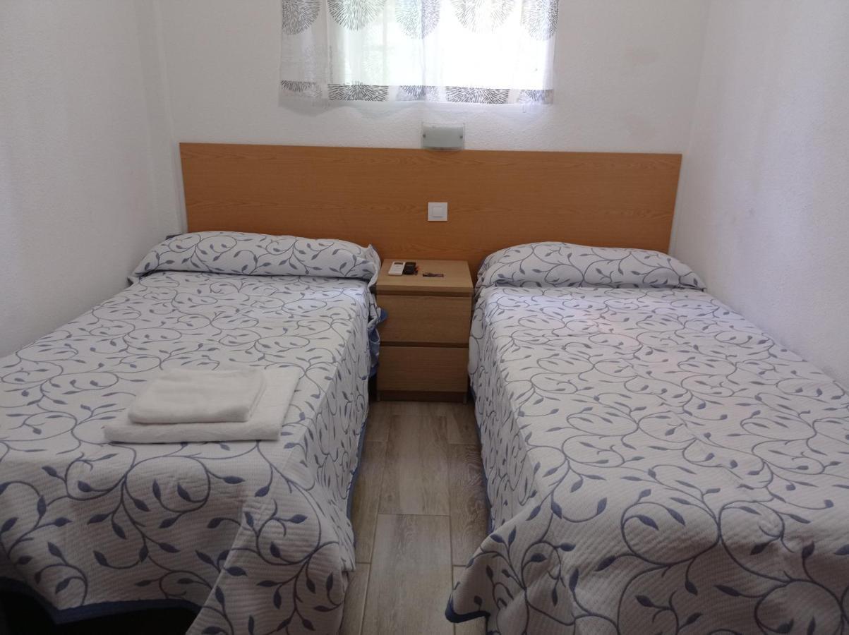 Twin Room Bathroom